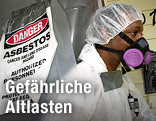 Arbeiter in Schutzanzug