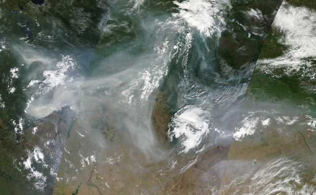 © Reuters/NASA Satellitenbild der Brände nahe Moskau