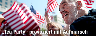 Tea-Party-Anh&auml;nger