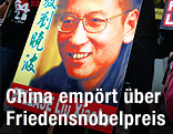 Plakat mit einem Foto von Liu Xiaobo