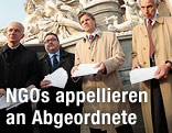 Caritas-Pr&auml;sident Michael Landau, Diakonie-Direktor Michael Chalupka, Gesch&auml;ftsf&uuml;hrer SOS-Kinderdorf Christian Moser, Generalsekret&auml;r Amnesty International &Ouml;sterreich Heinz Patzelt