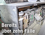 Aufgebrochener gestohlener Bankomat