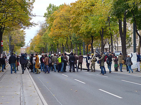© ORF.at/Peter Prantner Demonstranten auf der Ringstraße