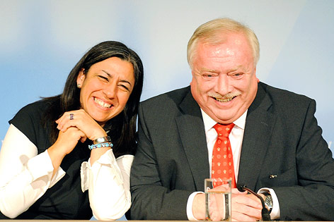 © APA/Roland Schlager Wiener Bürgermeister Michael Häupl und Wiens Grünen-Chefin Maria Vassilakou