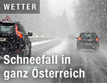 Autofahrer bei Schneefall