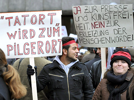 © APA/DPA/Achim Scheidemann Proteste in Köln gegen die "Tatort"-Folge "Wem Ehre gebührt"