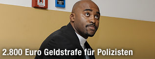 Sportlehrer Mike B.