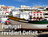 Strandszene Praia do Carvoeiro, Algarve in Portugal