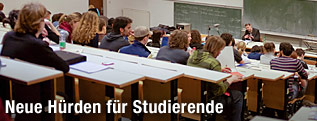 Studenten in einem Hörsaal