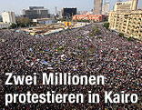 Menschenmassen im Zentrum Kairos