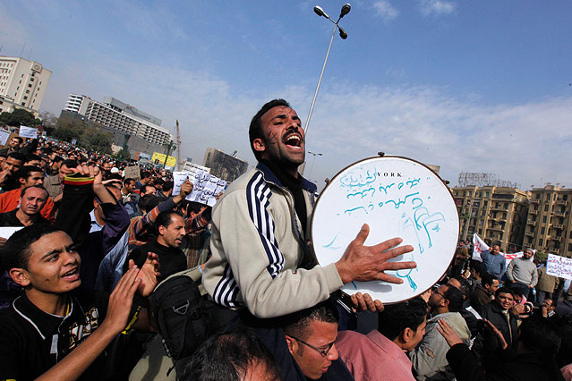© AP/Victoria Hazou Musiker am Tahrir-Platz in Kairo