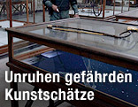Zerbrochene Vitrine im &Auml;gyptischen Museum im Zentrum Kairos