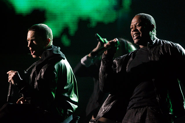 © AP/Matt Sayles Eminem und Dr. Dre performen bei den Grammy Awards