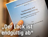 Die Diplomarbeit des deutschen Verteidigungsministers Karl Theodor zu Guttenberg