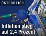 Zapfhahn an einem Auto