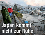 Zerstörung am Tag nach Tsunami