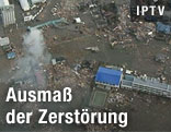 Luftaufnahme von zerstörten Häusern