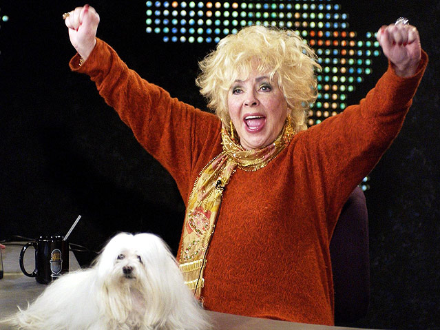 © APA/EPA/Chris Pizzello Elizabeth Taylor bei "Larry King Live", 2003