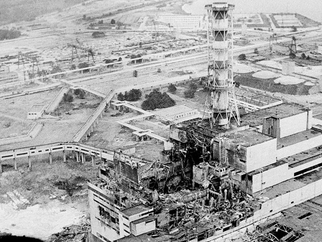 © AP Zerstörtes Kernkraftwerk in Tschernobyl