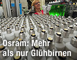 Glühbirnenproduktion in einer Osram-Fabrik