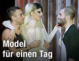 US-Künstlerin Lady Gaga mit den Designern Nicolas Formichetti und Sebastien Peigne