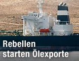 Öltankerim Hafen von Tobruk