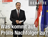 Josef Pröll verlässt das Rednerpult nach seinem Rücktritt