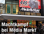 Media-Markt-Reklame auf Kaufhaus