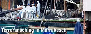Forensiker am Platz der Explosion