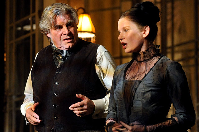 © APA/Herbert Pfarrhofer Schauspieler Peter Simonischek und Dörte Lyssewski