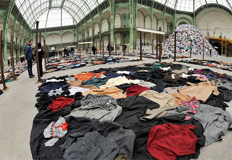 © APA/EPA/Horacio Villalobos Installation in der Monumenta-Ausstellung 2010 in Paris