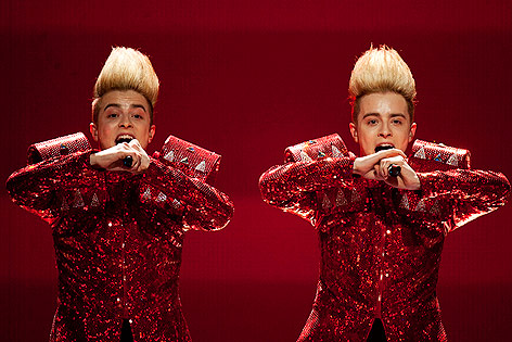 © dapd/Nigel Treblin Die irischen Pop-Zwillinge "Jedward"