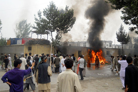 Demonstration in Talokan