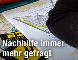 Geodreieck auf Heft