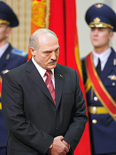 © Reuters/Sergei Grits Weißrusslands Präsident Alexander Lukaschenko mit erbostem Blick