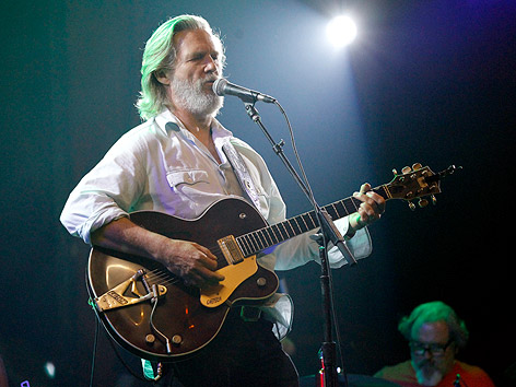 Jeff Bridges beim Soundcheck vor einem Konzert im Troubadour Club in West Hollywood