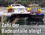 Drei Boote der Wasserrettung am Wörthersee