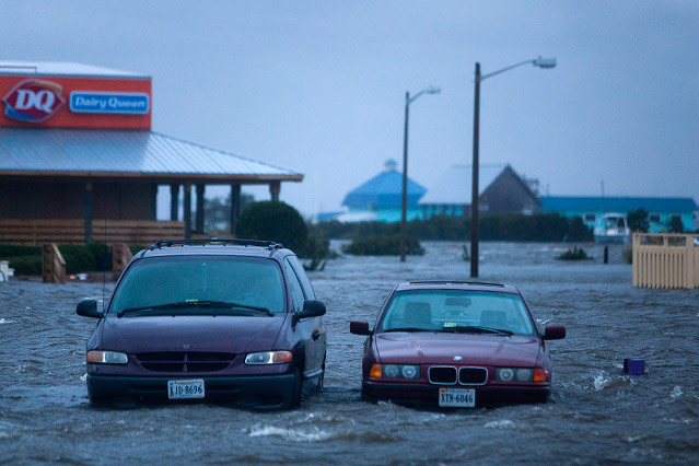 © APA/EPA/Jim Lo Scalzo Überflutete Stadt in North Carolina