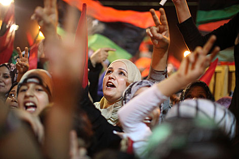 Frauen in Tripolis jubeln über den Sieg der Rebellen