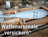 Aufgebrochene Waffenkiste