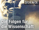 Rauchender Turm des World Trade Centers