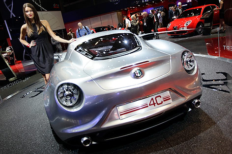 © Reuters/Kai Pfaffenbach Der Alfa 4c auf der IAA