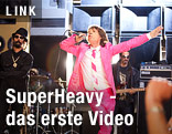 Szene aus Superheavy Musikvideo