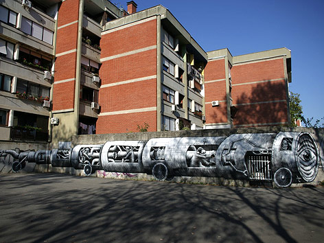 © muu.com.hr Mauer mit Graffiti auf dem Street-Art-Festival "MUU" in Zagreb