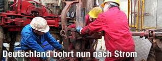 Bohrmannschaft bei der Arbeit