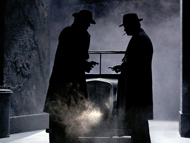 © APA/Georg Hochmuth Peter Simonischek als "Friedrich Hofreiter" und Lucas Gregorowicz als "Otto"