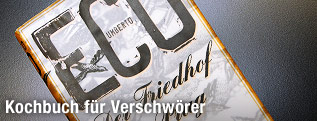 Buchcover zu "Der Friedhof in Prag" von Umberto Eco
