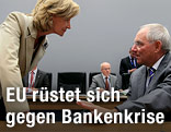 deutscher Finanzminister Wolfgang Schäuble mit spanischer Finanzministerin Elena Salgado