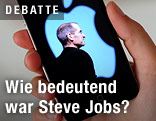 Steve Jobs am Foto auf dem iPhone