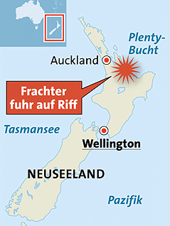 © APA/Martin Hirsch Eine Grafik kennzeichnet die Stelle der Frachterhavarie im Norden Neuseelands.